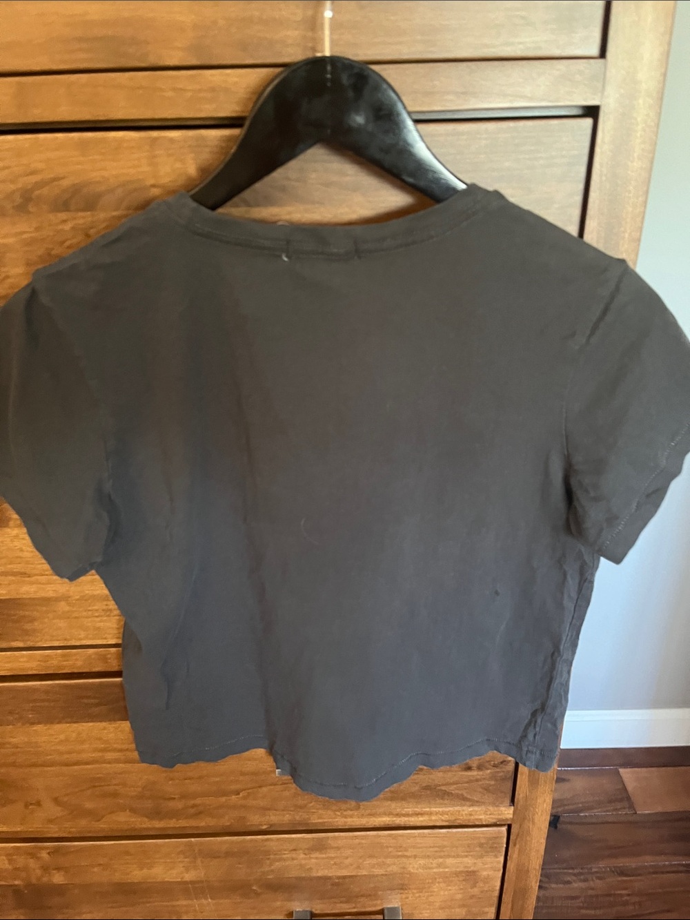 Altar'd State Grey Wild & Free' Skull Cropped Graphic Tee - Picture 4 of 5